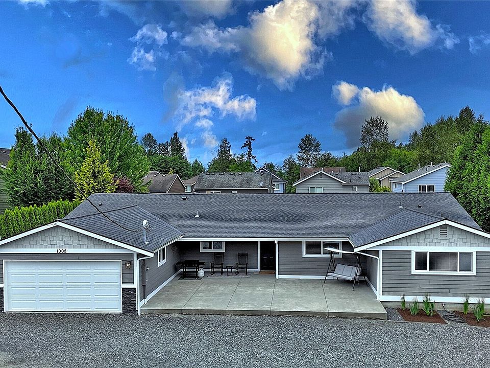 1st image of 1008 87TH Avenue SE