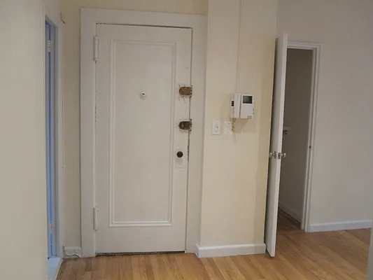 Rented by City & Suburban | media 8