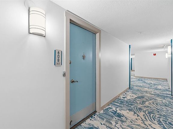 3rd image of 1 Key Capri APT 608W