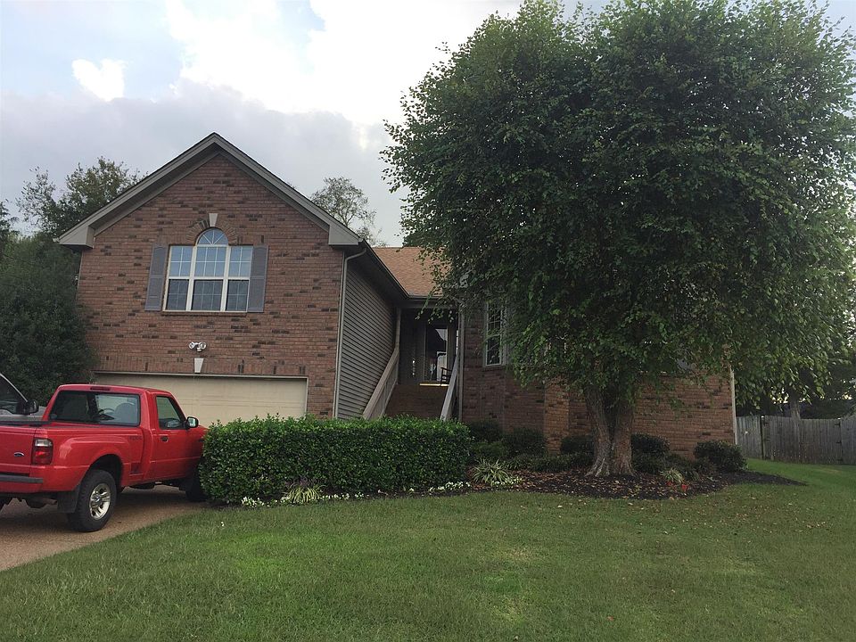 1st image of 728 Jessica Taylor Dr