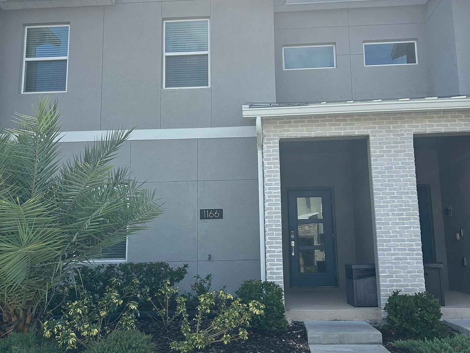 4 bed, 1914 sqft, $3,000 — Photo 3