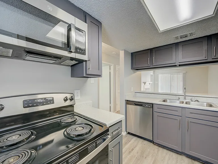Hidden Oaks Apartments — Photo 67