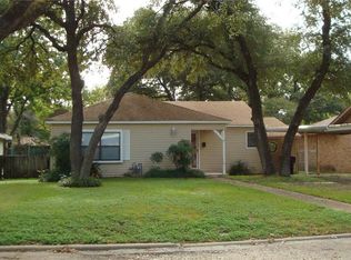 122 Bluebonnett Dr, Marlin, TX 76661