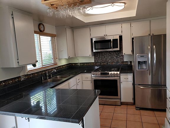 5th image of 5125 Cherbourg Dr