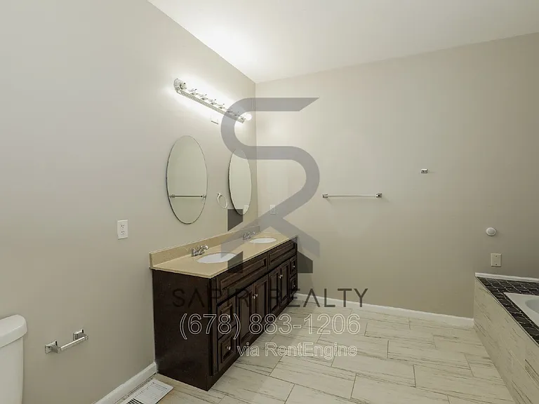 1441 Boulevard Lorraine SW — Photo 18