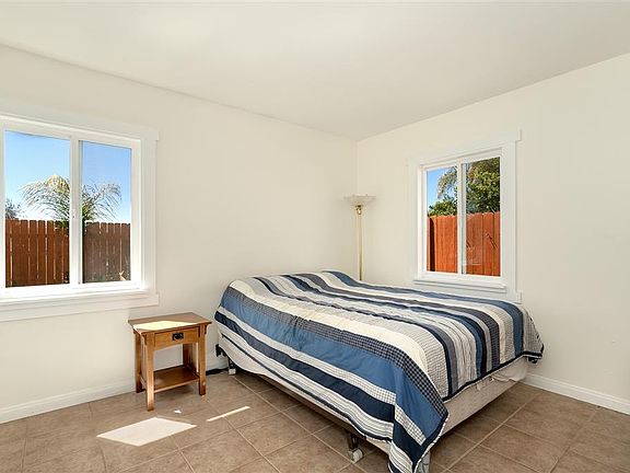 5th image of 3071 Luna Ave