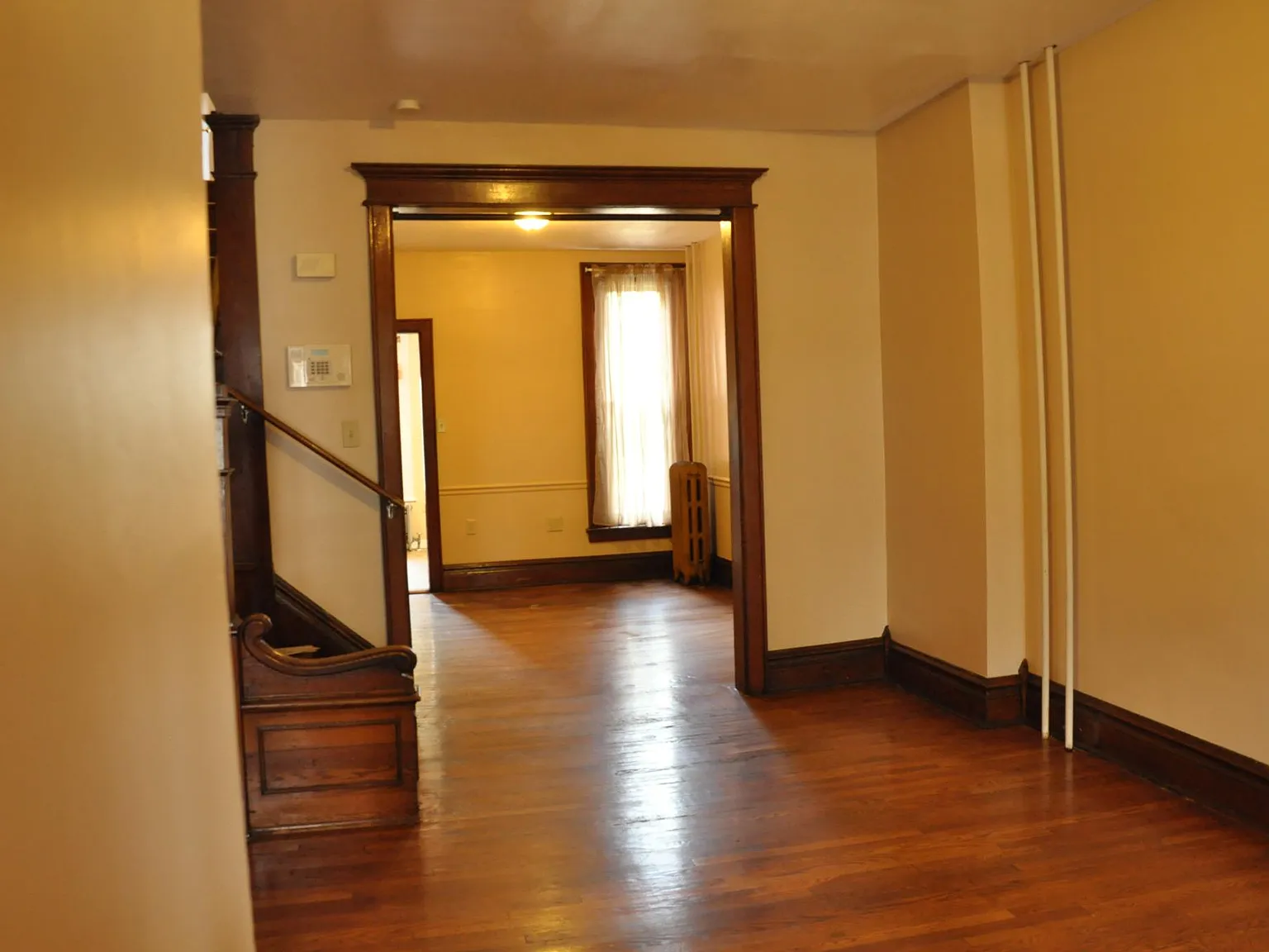 3 bed, 1268 sqft, $1,850 — Photo 4