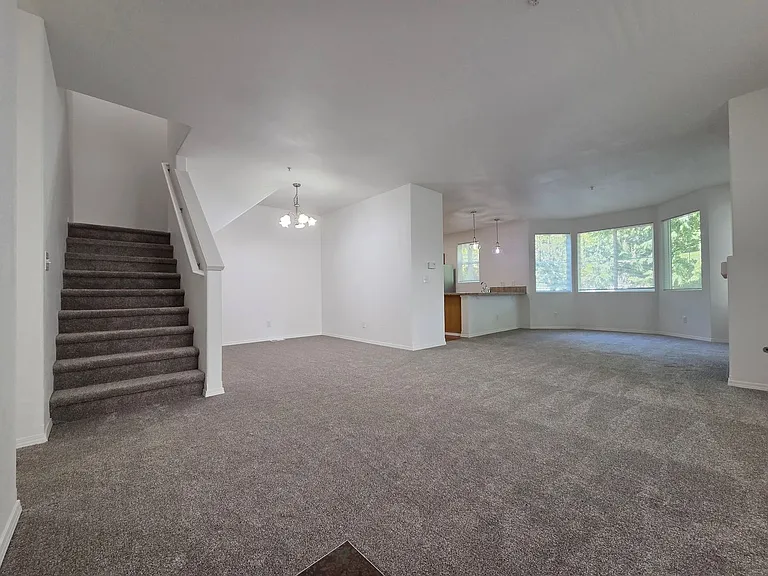 1185 Griggs St — Photo 5