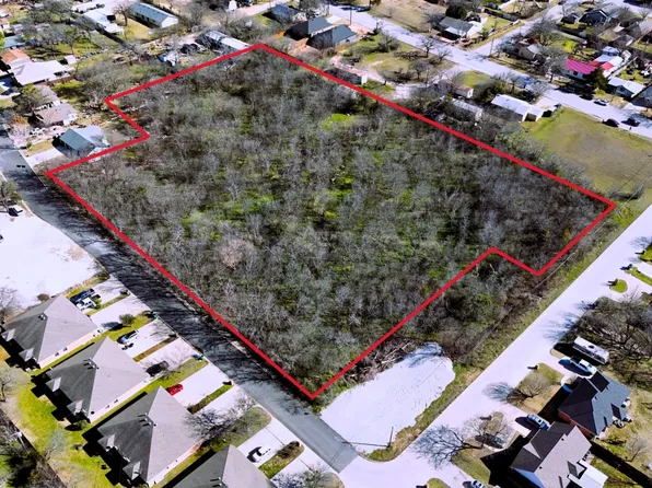 Edison St, Bridgeport, TX 76426