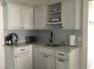 324 Long Sands Rd, York, ME 03909