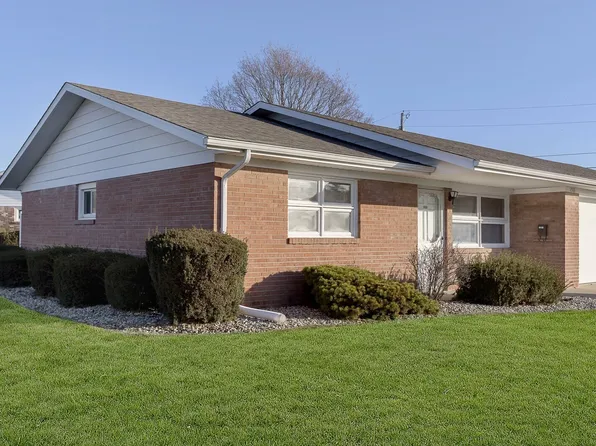 2526 Sassafras Dr, Anderson, IN 46012