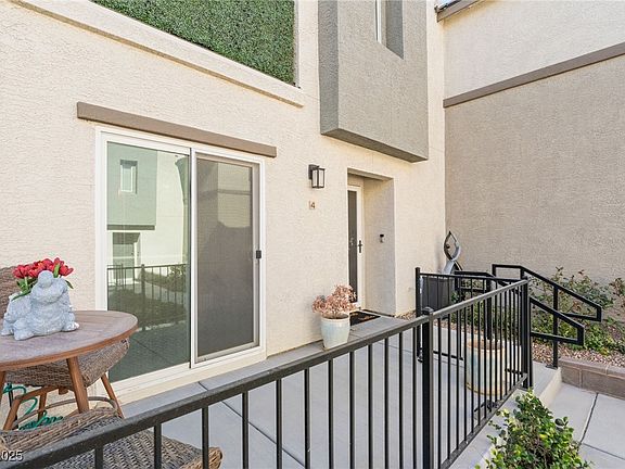 4th image of 2844 Copper Wind Ln #4