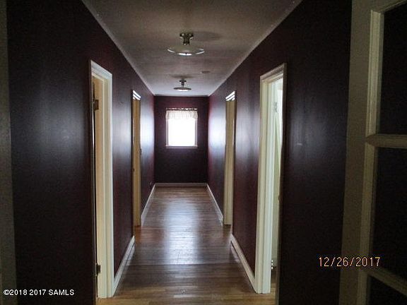 2nd image of 29 Lincoln St