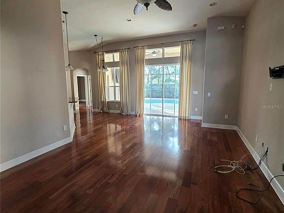 3rd image of 14303 KING TOM PLACE