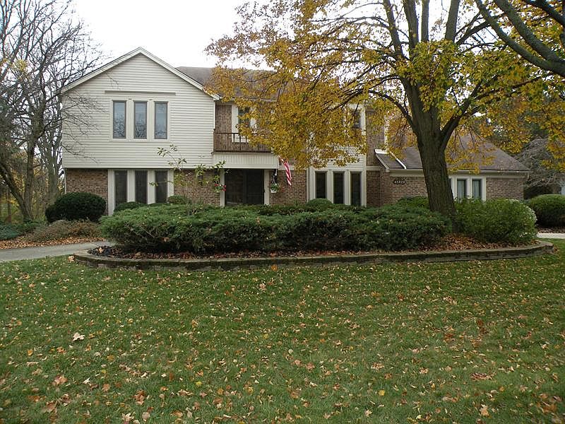 1st image of 45829 Amesbury Dr