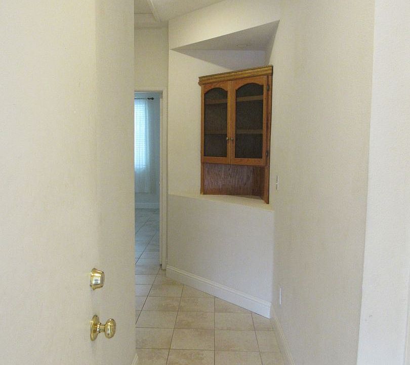 1st image of 533 Mountain Park Dr