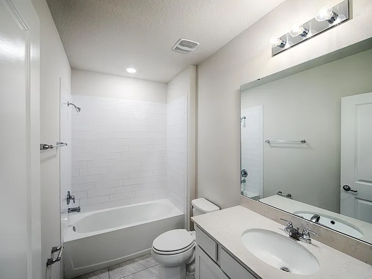 30138 Marquette Ave — Photo 9