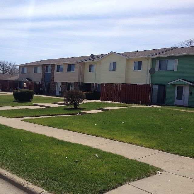 1st image of 2300 Barrett Dr APT C