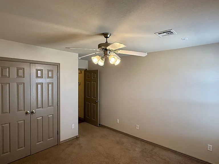 2145 Scissortail Landing Dr — Photo 11