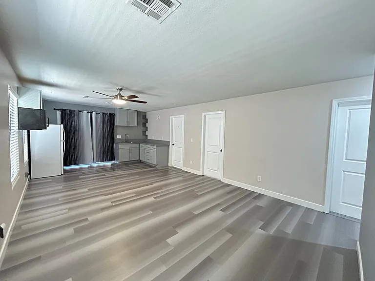 6538 Elm Spring Ct — Photo 16