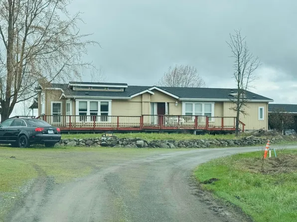 5871 Highway 140, Eagle Point, OR 97524