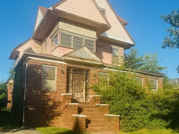 253 Washington Pl, Hasbrouck Heights, NJ 07604