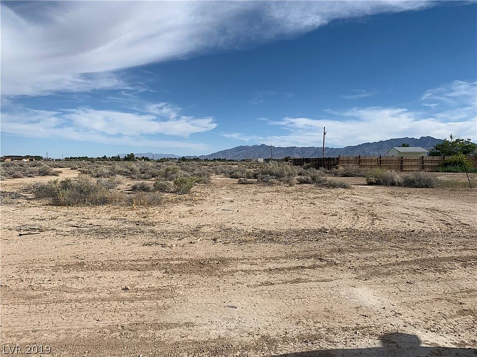 1st image of 2681 W Shady Ln