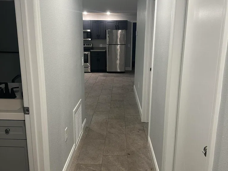 4445 Alpine Ln — Photo 9