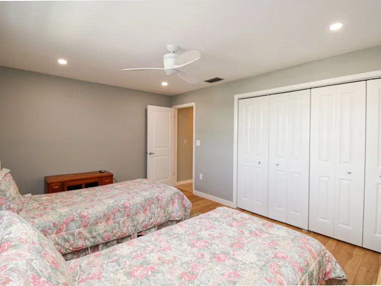600 Valley Stream Dr #F9 — Photo 39