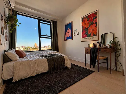 Bedroom, photo 2