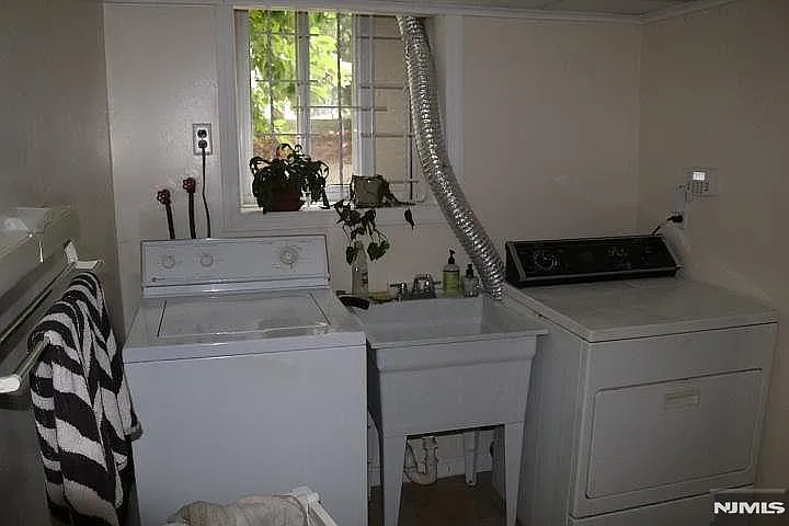 1014 Arcadian Way — Photo 32