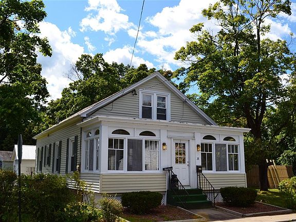 2nd image of 28 Stewart Ave