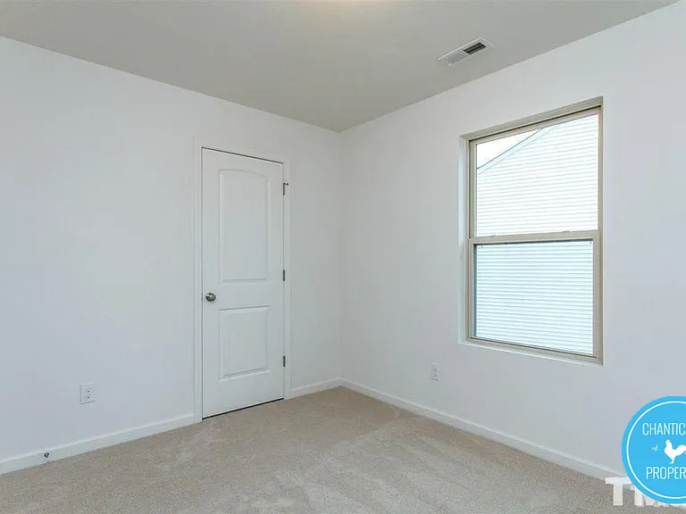 5 Belhaven Dr #1 — Photo 16