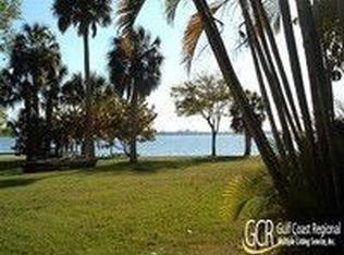 827 35th Avenue Dr W, Palmetto, FL 34221
