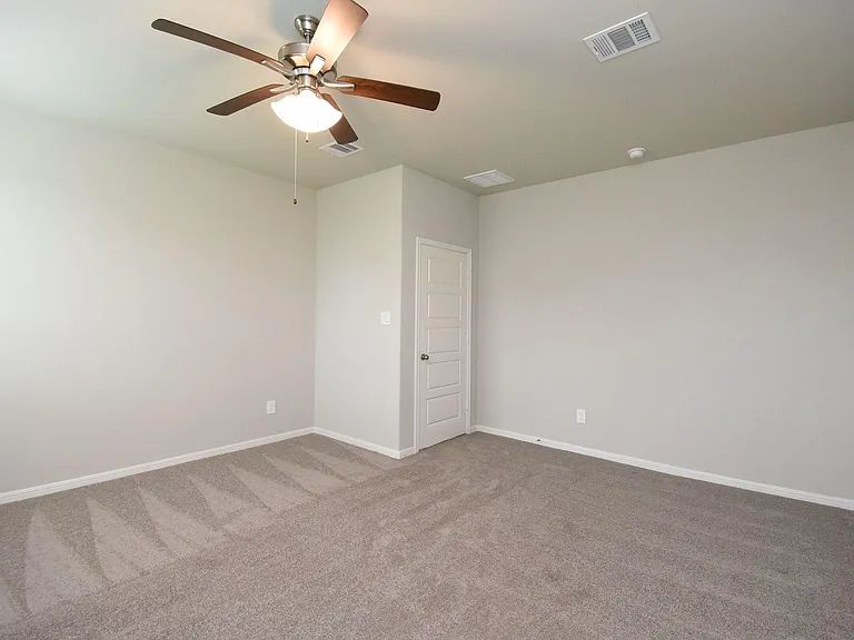 2128 Port Jackson Dr — Photo 29