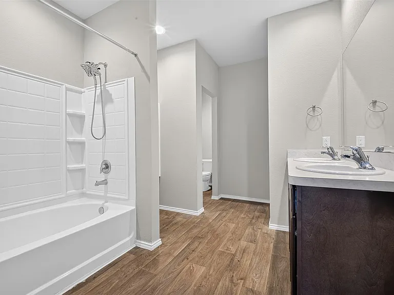 2330 Georgina Falls Dr — Photo 18