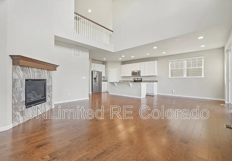 10356 Helsinki St — Photo 3