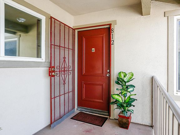 3rd image of 812 Cinnamon Ln #30