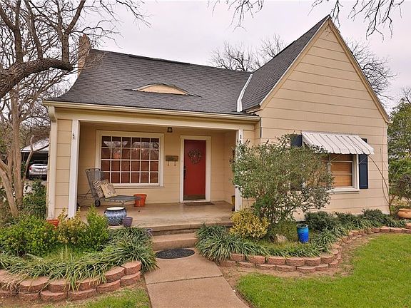 4th image of 1155 Grand Ave