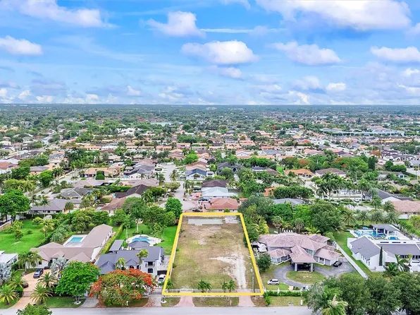 14020 SW 34th St, Miami, FL 33175
