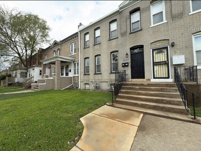 10557 S Corliss Ave, Chicago, IL, 60628