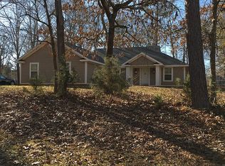 325 Woods Ln, McDonough, GA