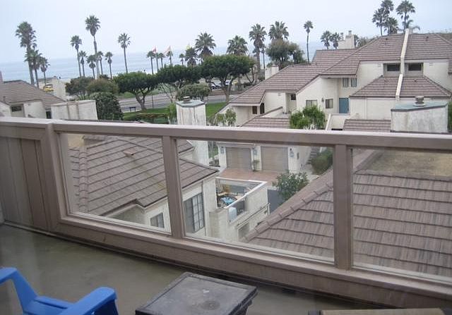 1st image of 522 Island View Cir