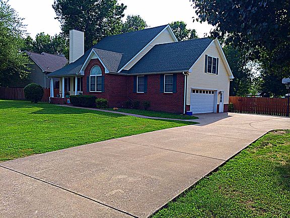 5th image of 207 Louise Dr