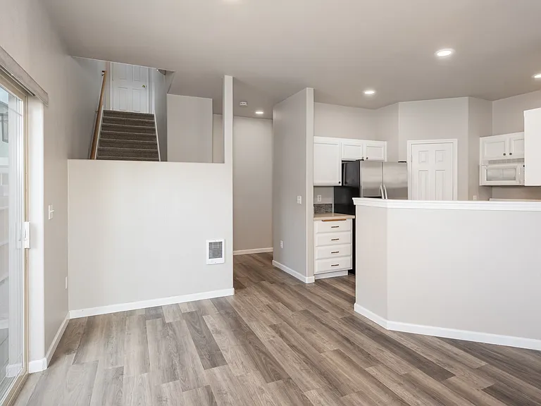 898 NE Hidden Valley Dr #1 — Photo 7