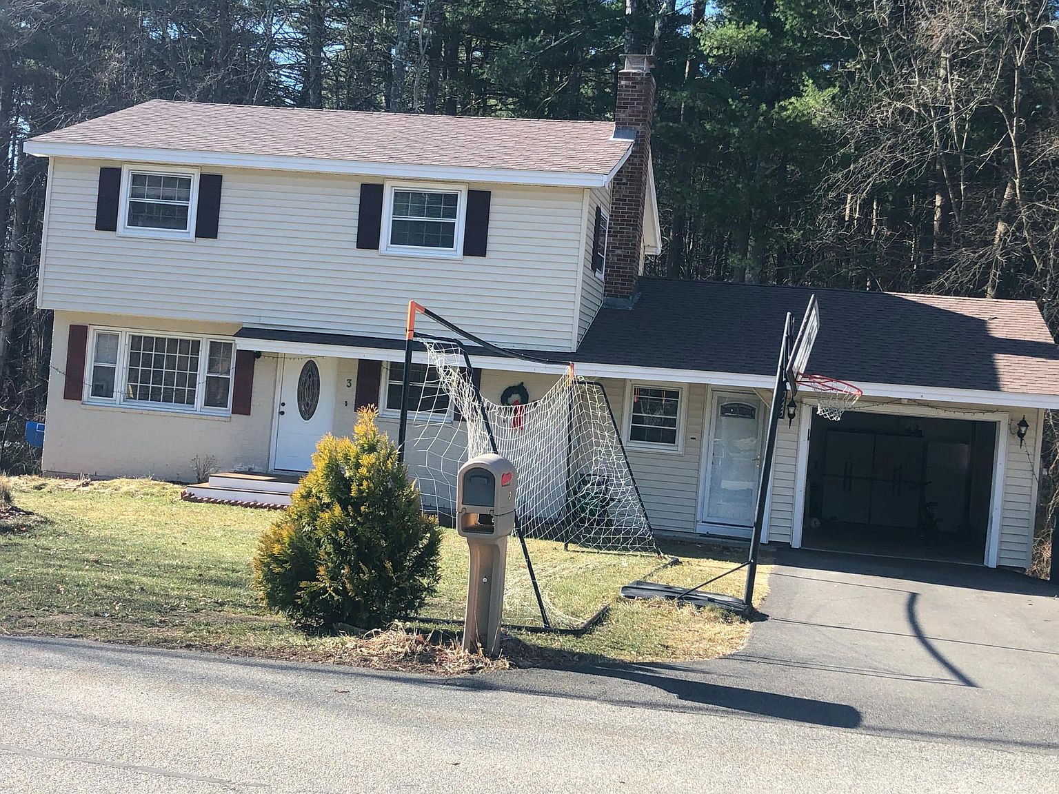 3 Stoneybrook Rd, Nashua, NH 03063 Zillow