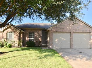 3318 Foursome Ln, Sugar Land, TX 77498