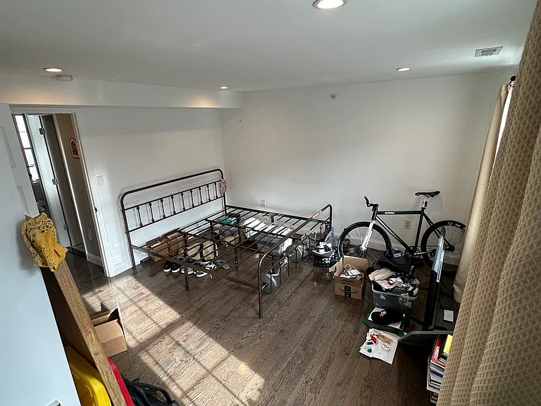 163 Brown St #3 — Photo 6