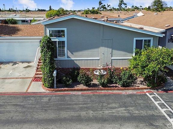 2nd image of 201 Crow Ln
