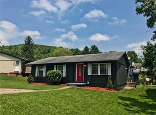 5230 Kel Dawn Cir, Cross Lanes, WV 25313